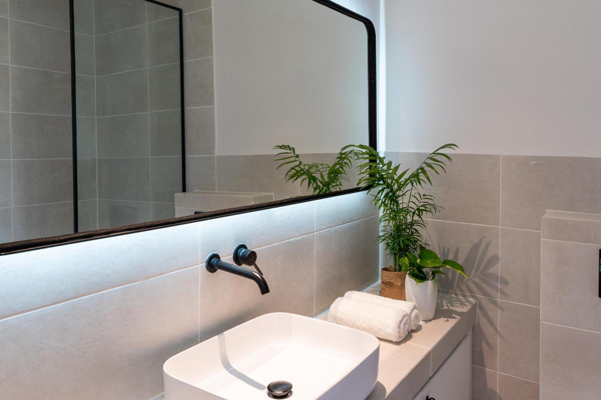 Athens Design Suites Экстерьер фото
